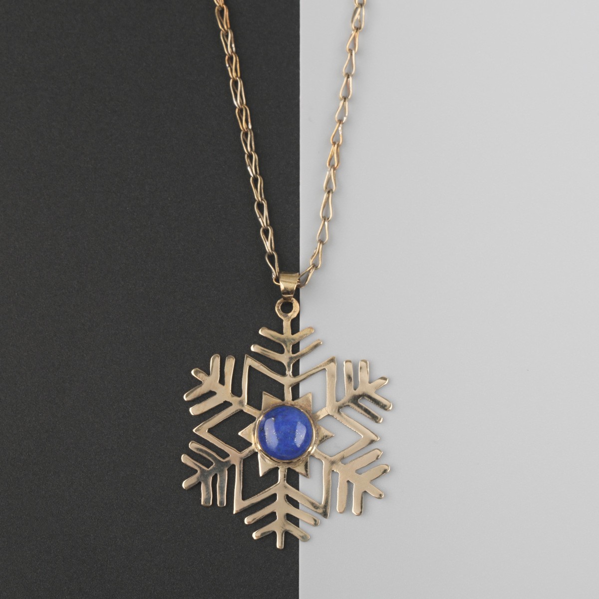 Snow Design Lapis Necklace | Brass Locket Necklace 2