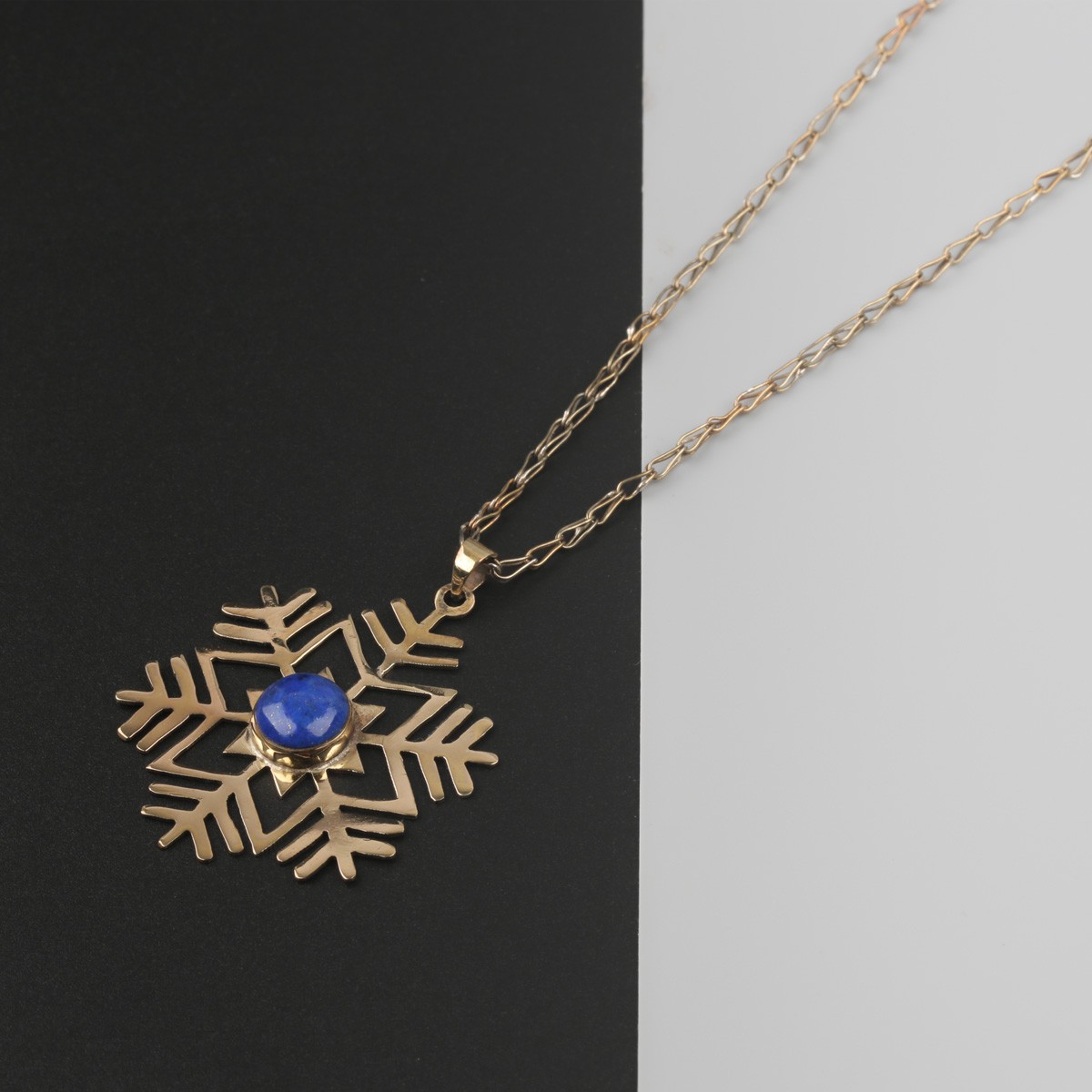 Snow Design Lapis Necklace | Brass Locket Necklace 3