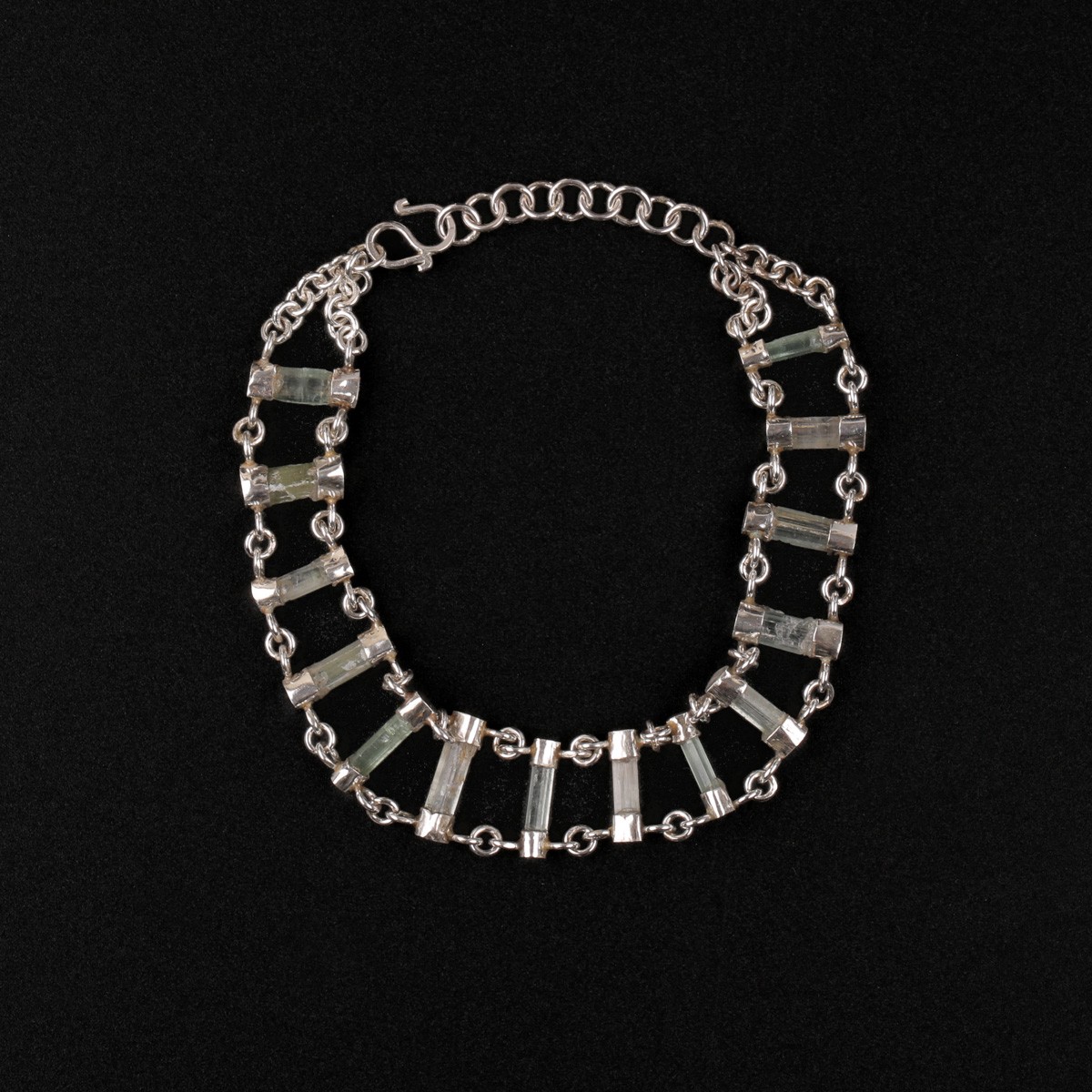 Turmaline Rough Bracelet | Silver Chain Bracelet 1