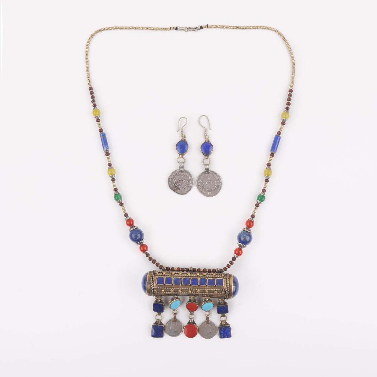 Multi-Stone Drop Locket Set With Earrings | Thread Beaded Necklace Set 1