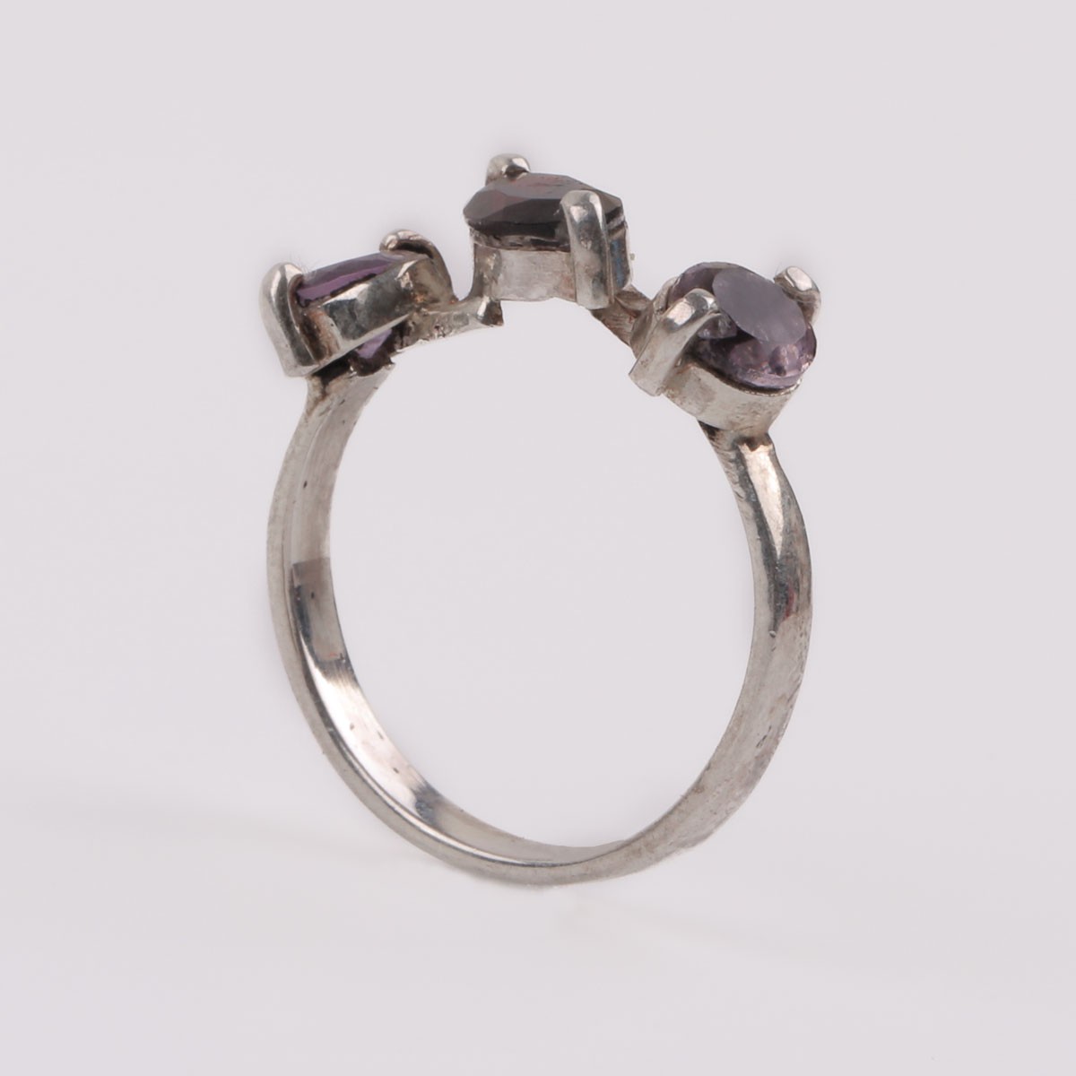 Silver Garnet Ring | Three Stone Ring 2