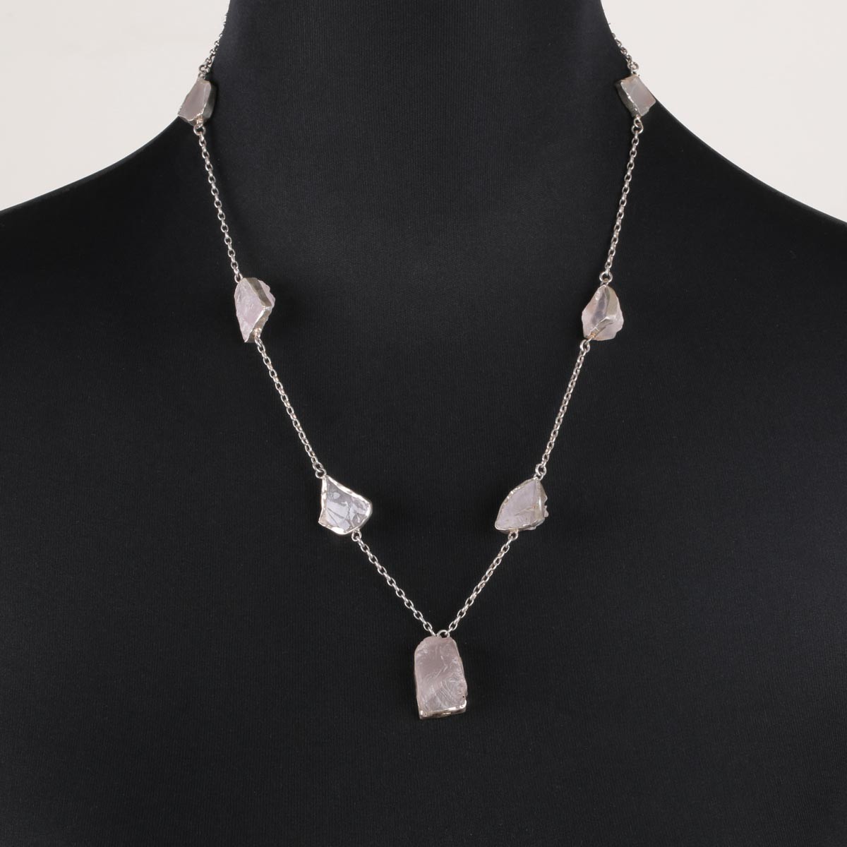 Quartz Necklace | Station Locket 1