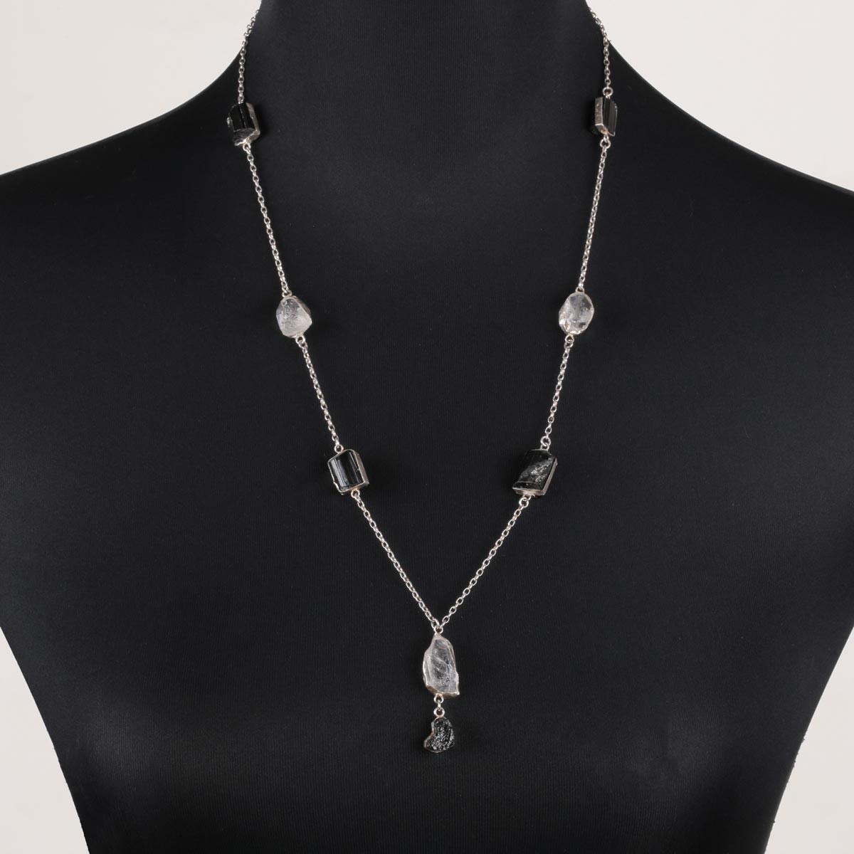 Beruj Station Necklace | Drop Pendant Necklace 1