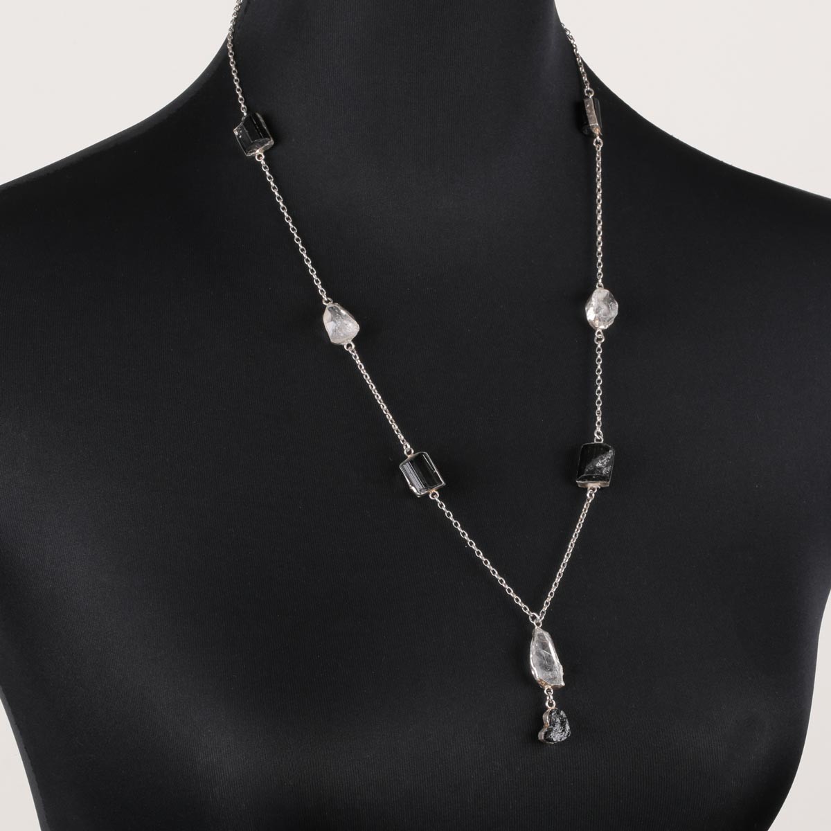 Beruj Station Necklace | Drop Pendant Necklace 2
