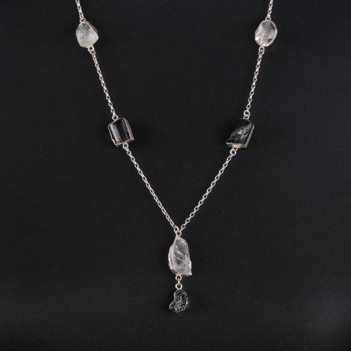 Beruj Station Necklace | Drop Pendant Necklace 3