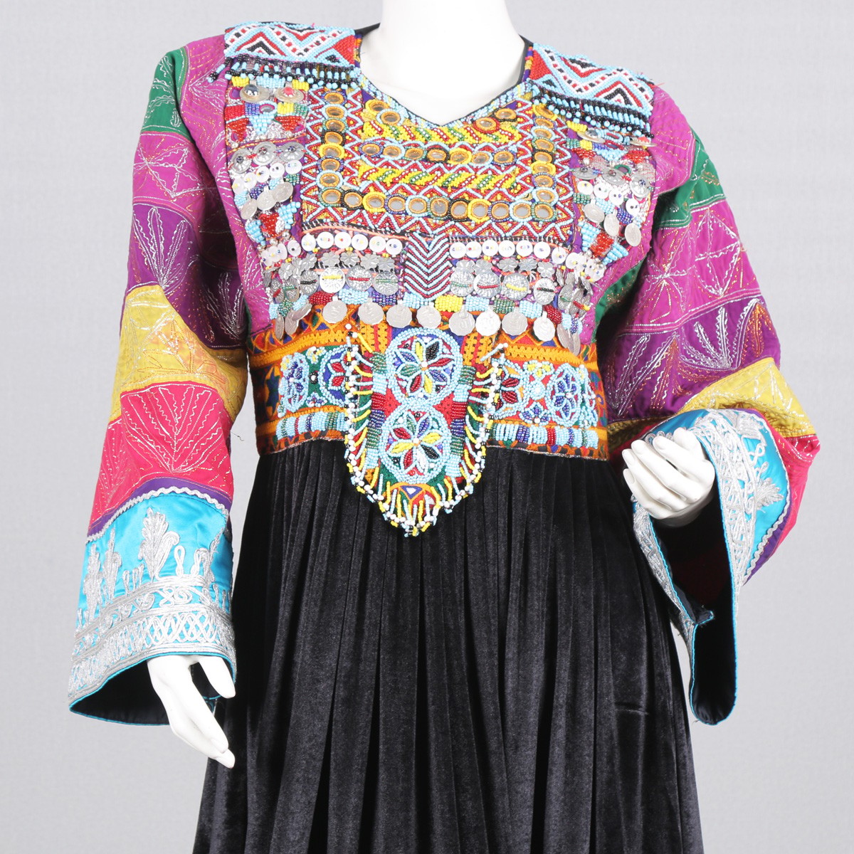 Black Velvet Sunray Pleated Maxi | Gande Afghani 2