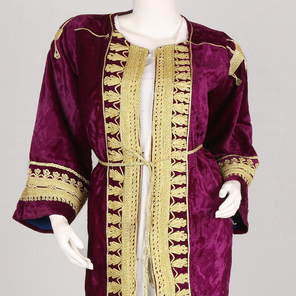 Pinkish Violet Cherma Embroidered Shrug | Velvet Party Wear Fancy Shrug 2