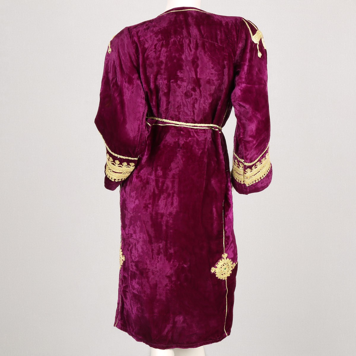 Pinkish Violet Cherma Embroidered Shrug | Velvet Party Wear Fancy Shrug 4