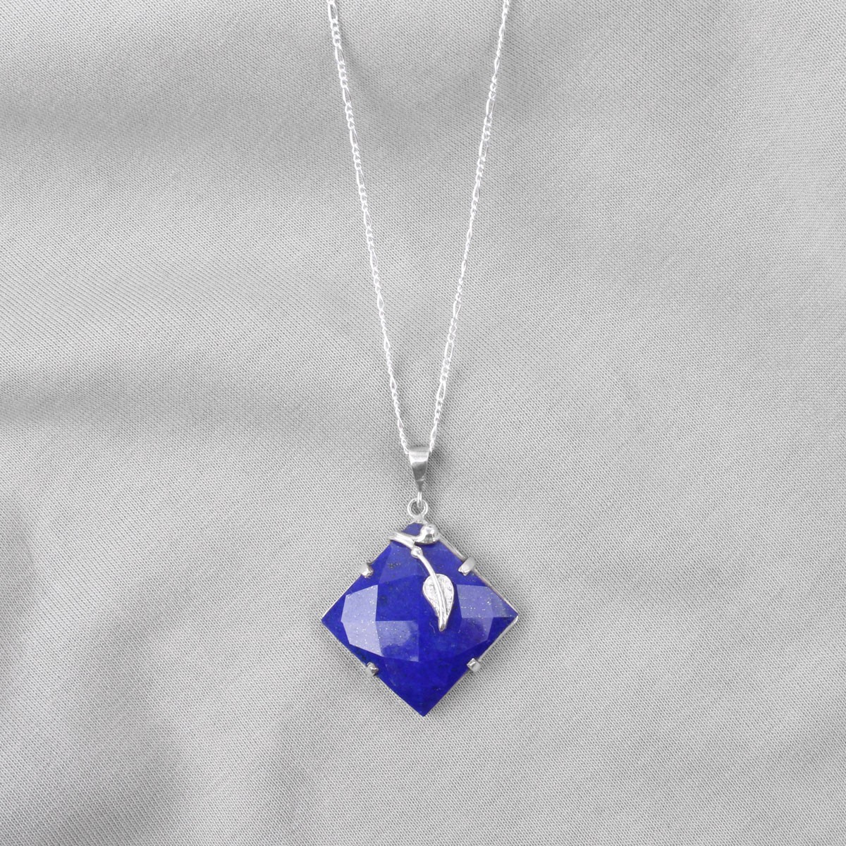 Lapis Lazuli Leaf Pendant | Silver Drop Marquise Locket 1