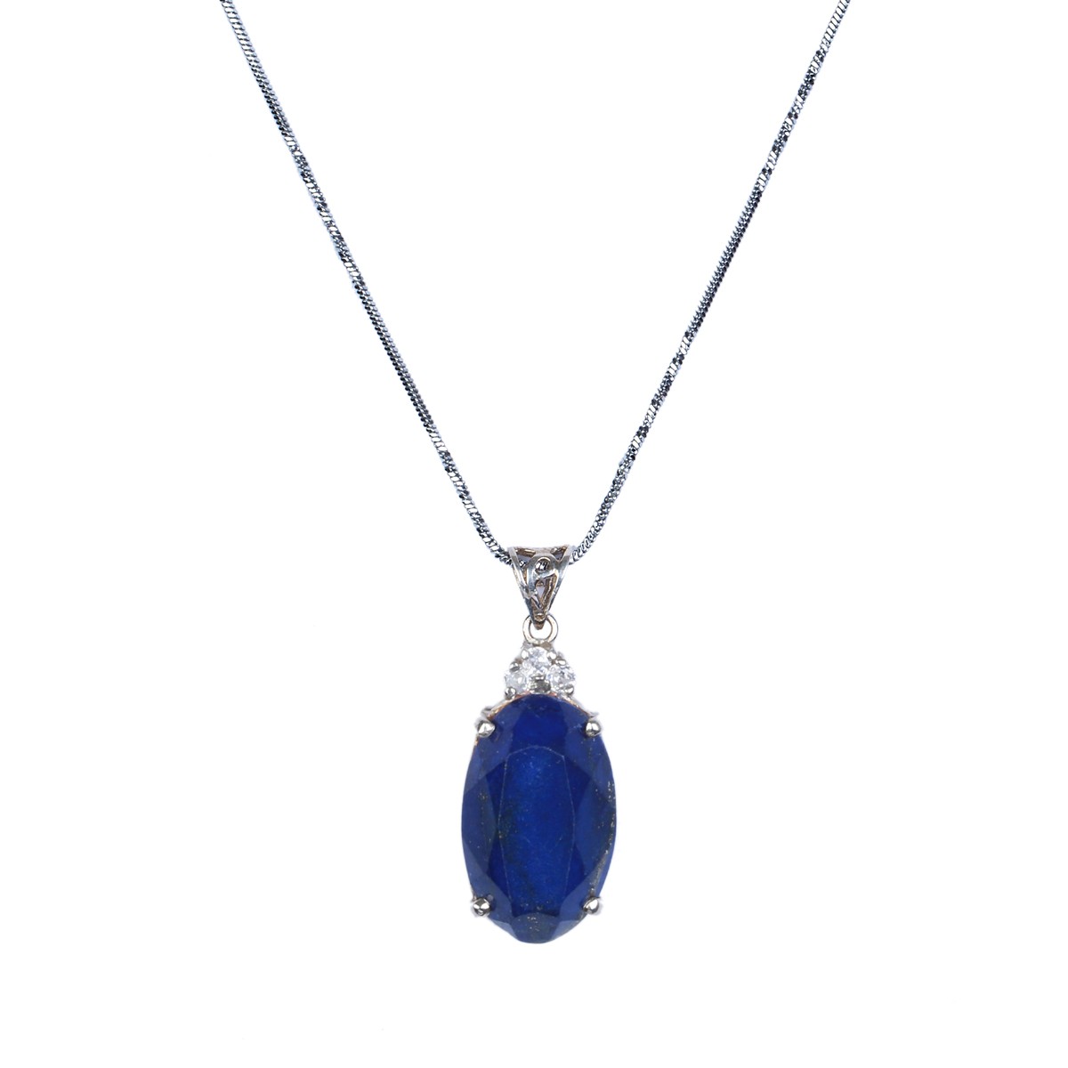 Lapis Lazuli Crystal Pendant | Oval Silver Locket 1