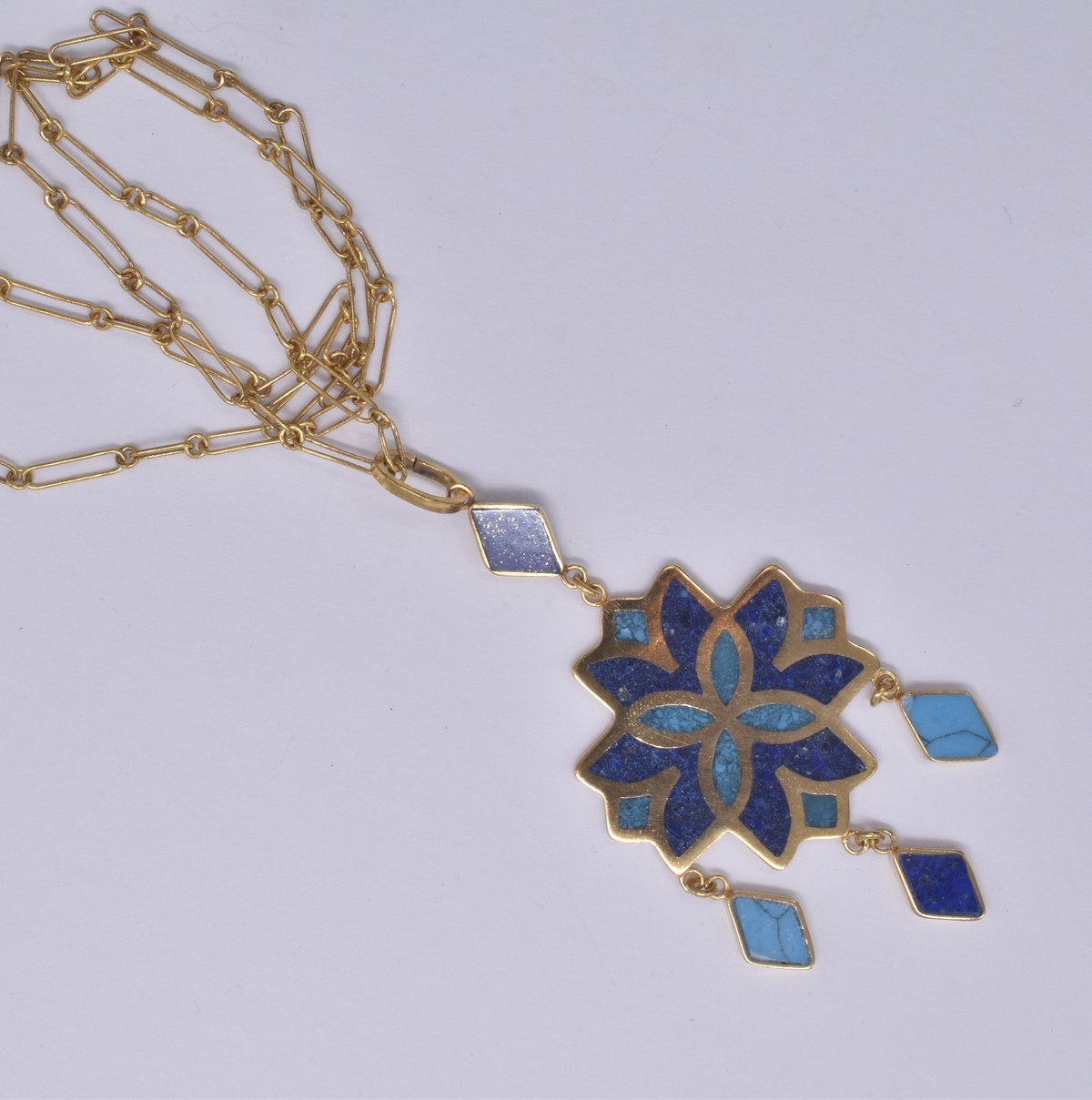 Lalaa Pendant 1