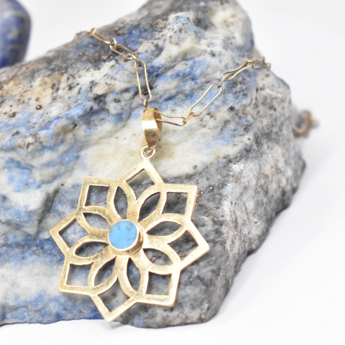 Munar Jam 2d Pendant 2
