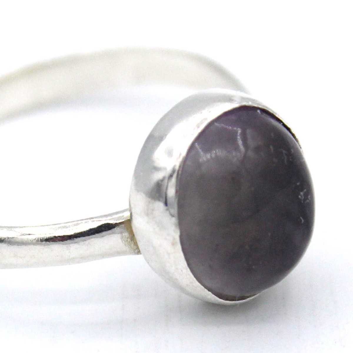 Rare Quartz Round Ring | Silver Simple Ring 2