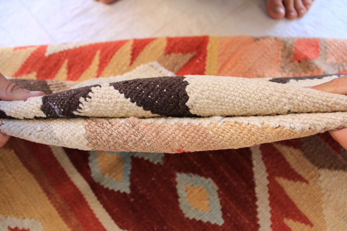 Beautifull Vintage Kilims With Nice Design 4