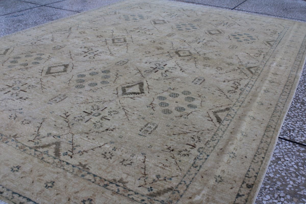 Stunning Antique White Chobi Rug  2