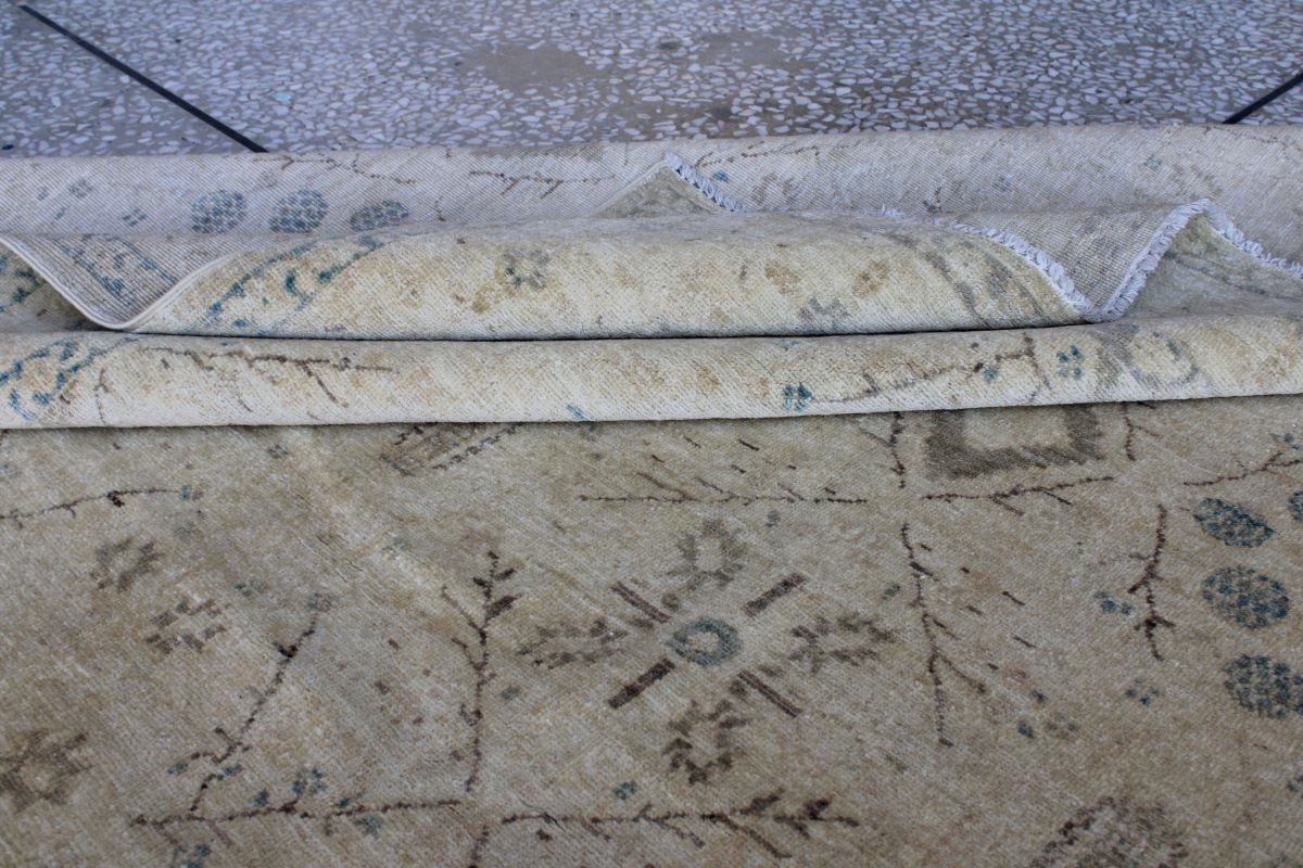 Stunning Antique White Chobi Rug  4