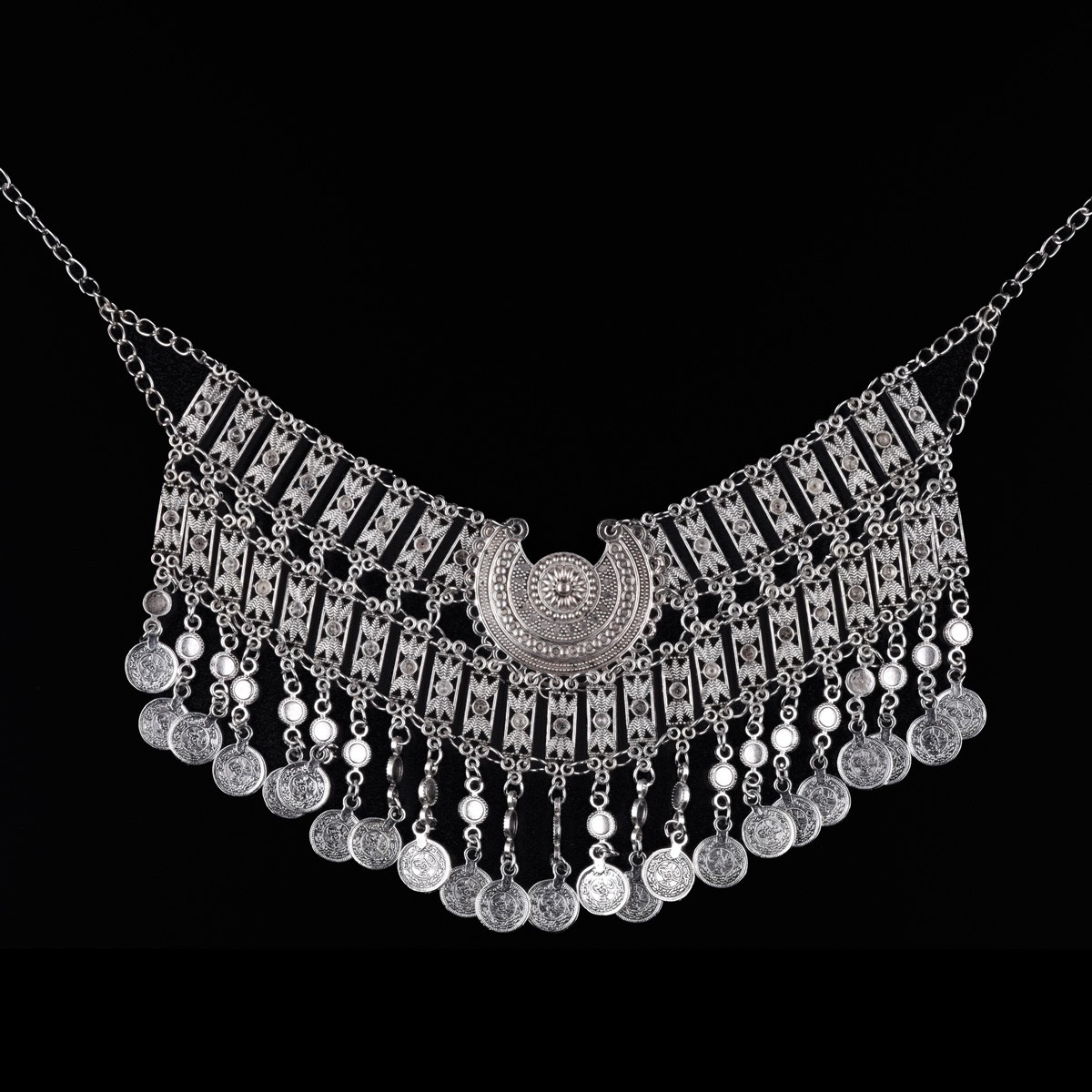 Traditional Bridal jewelry Set ient | Choker Necklace, EarringsHeadpiece & Set 1