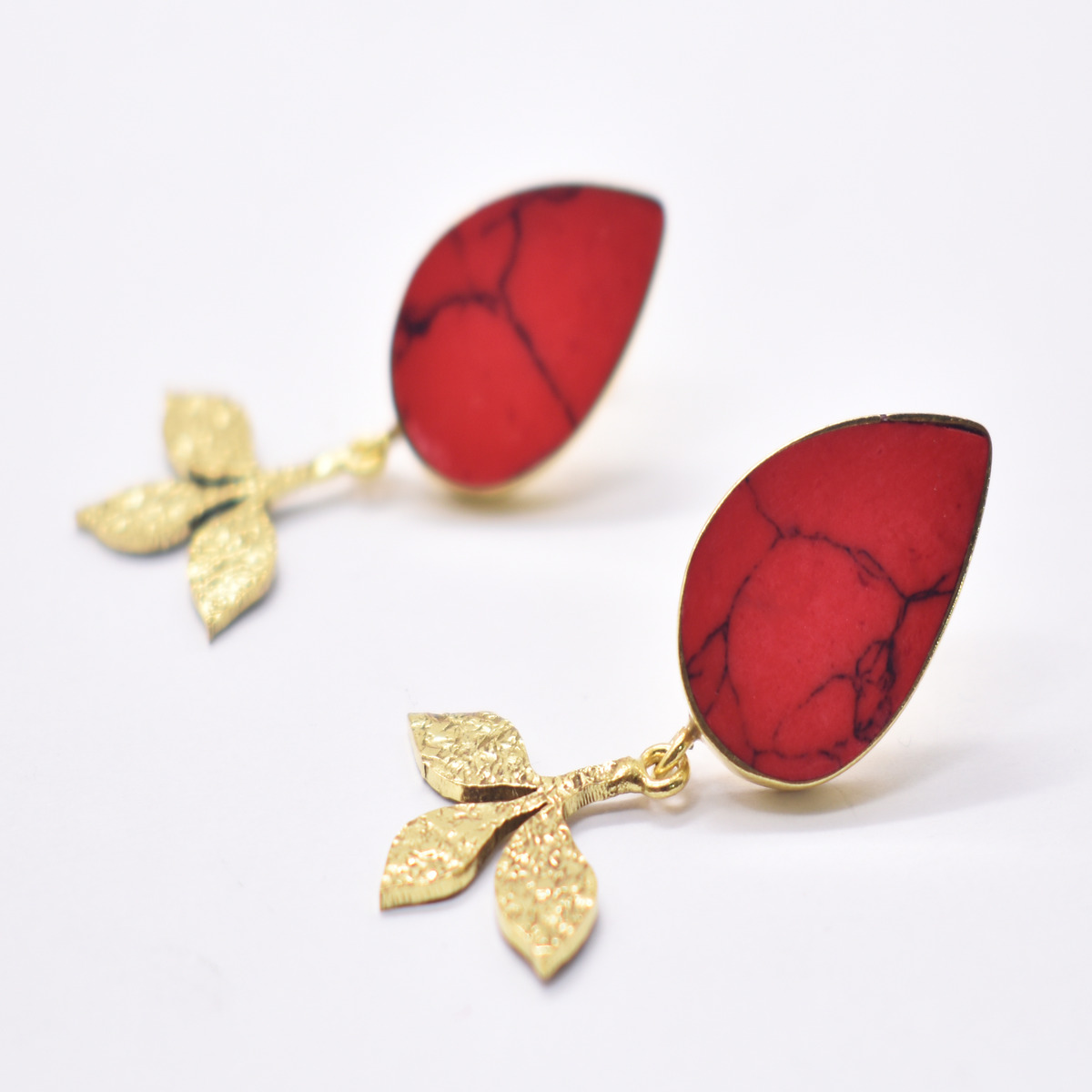 Bargh red earring gold platted 1