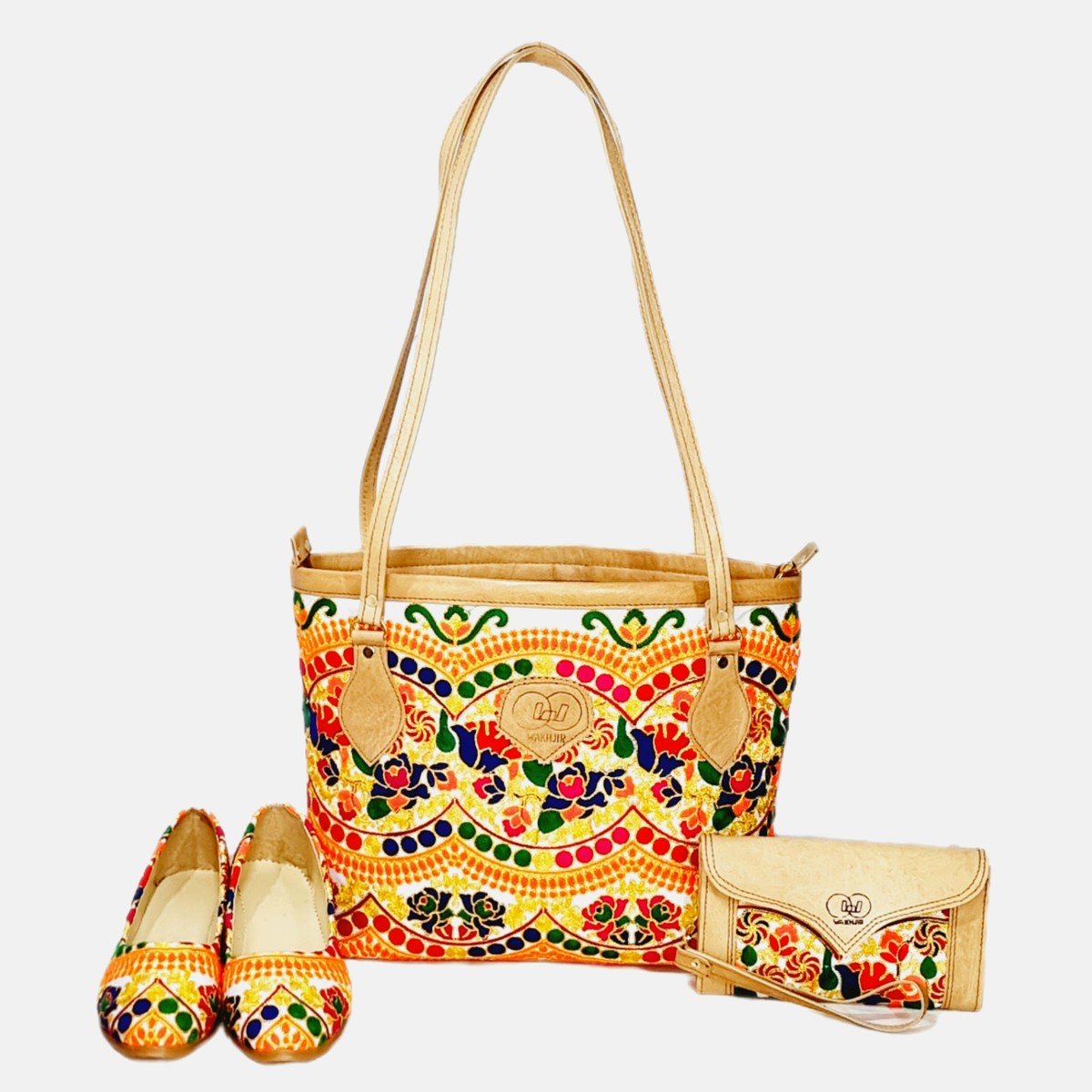 Handmade Leather Bag, Purse & Shoes | Cream Tote Bag, Clutch Purse, Flat Shoes  1