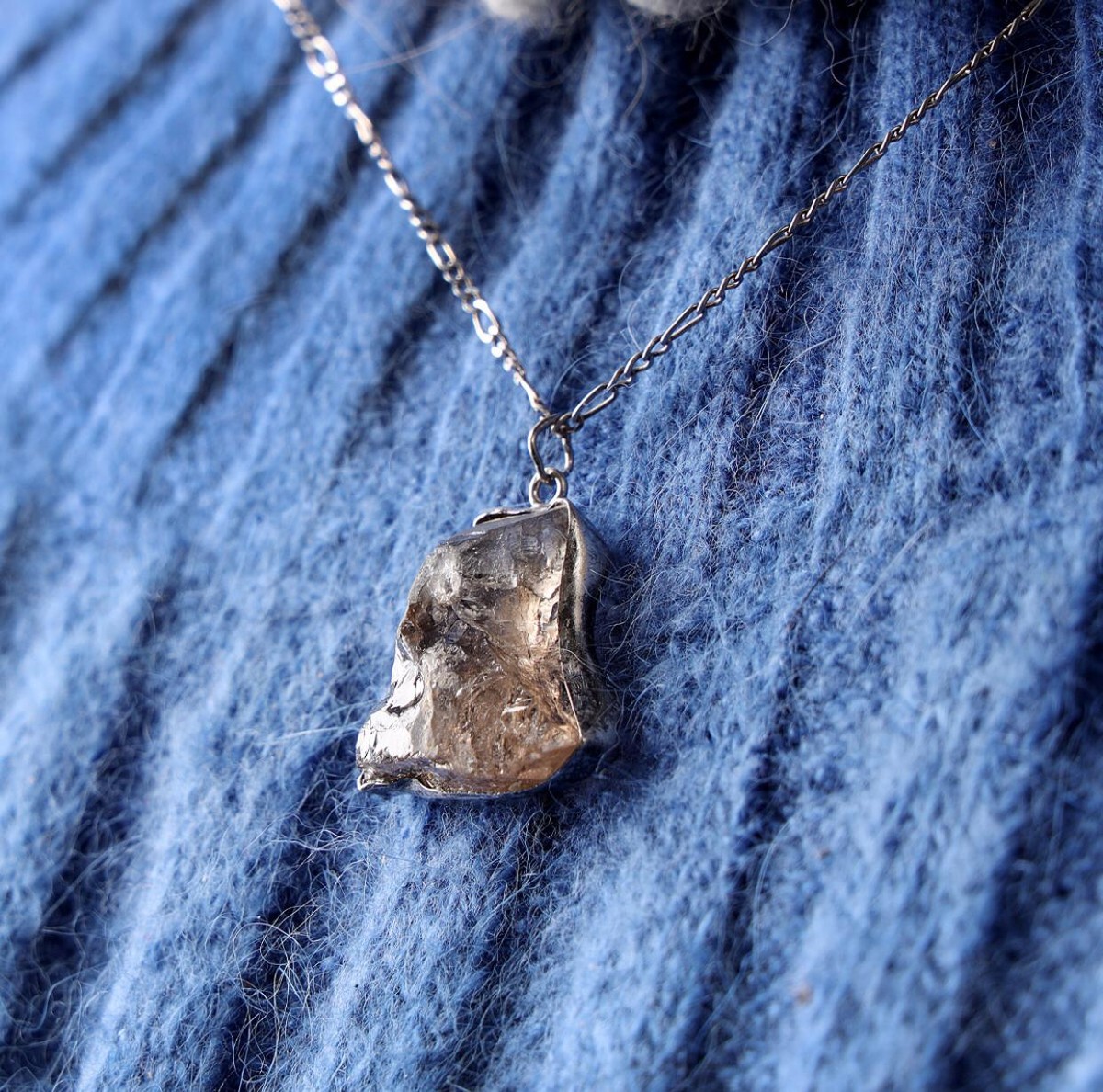 Smoky Quartz Rough Cut Pendant | Silver Drop Chain Locket 1