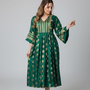 Emerald Green Traditional Dress | Aseel