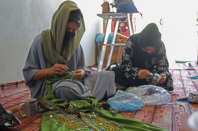 Tolo Setarah Shahar Handicrafits Production 10