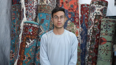 Negar-e-Zarin Carpets and Rugs 6