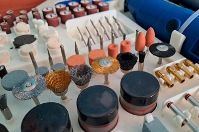 Lal-Hendokosh Jewelry 6