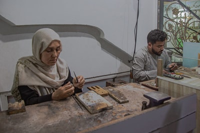 Fatima Shirzad Handicrafts 8