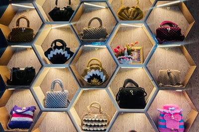 Nazanin Handicrafts Herat 6