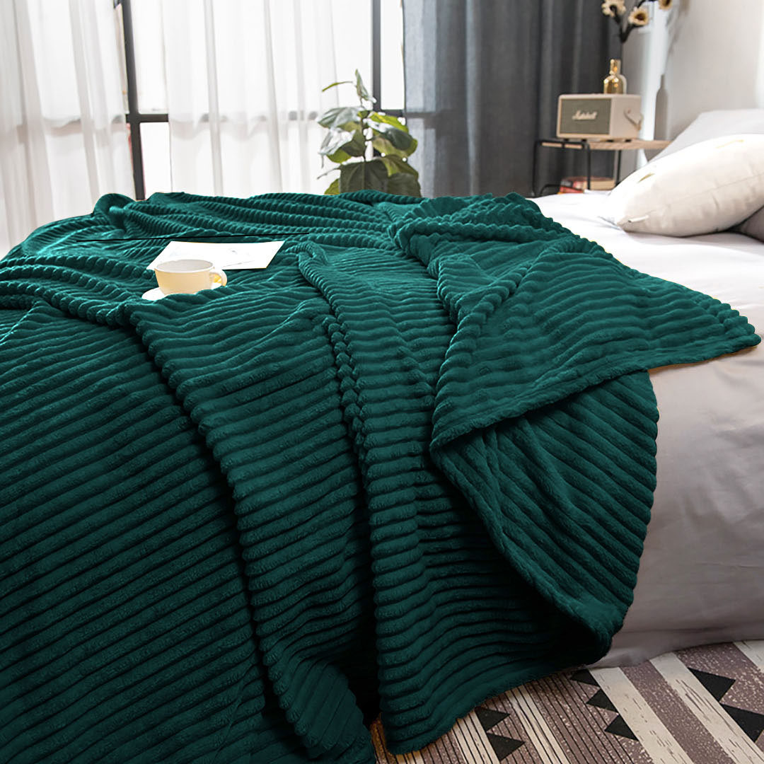 SOGA Dark Green Throw Blanket