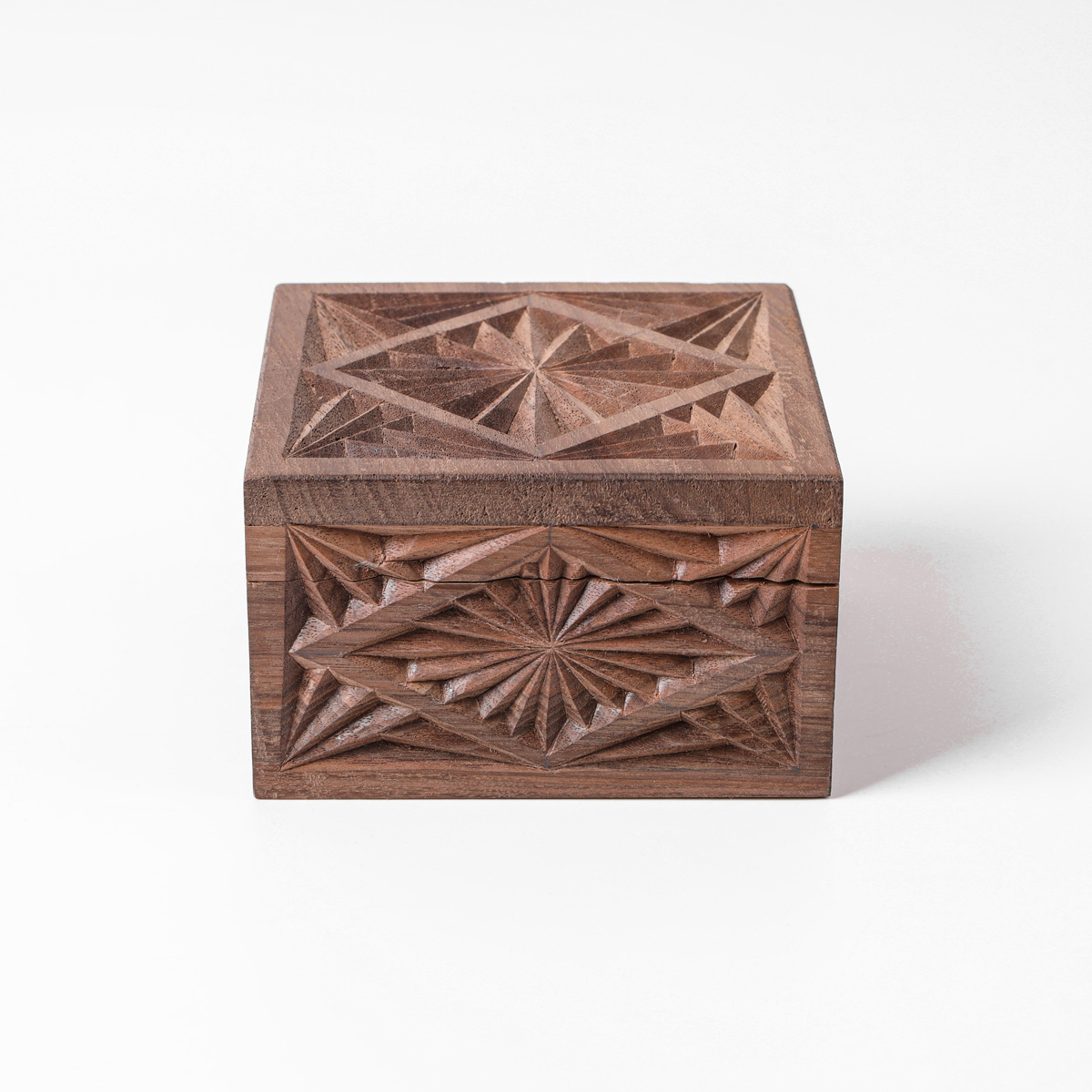 Jewelry Box With Fine Carvings | walnut Wood Jewelry Box