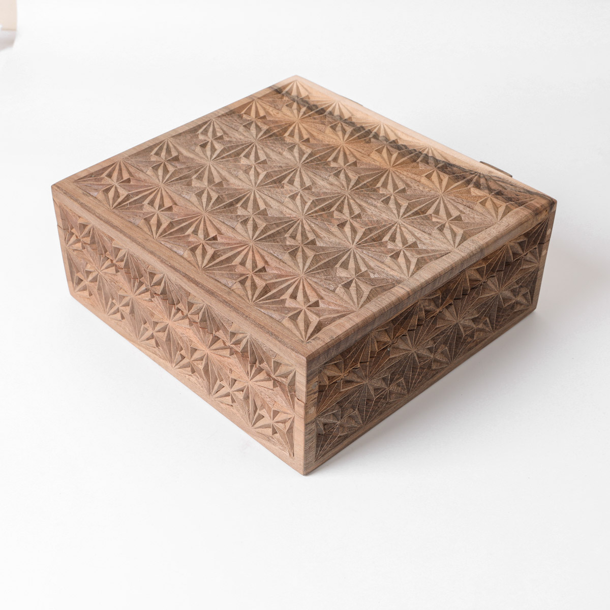 Tea box |walnut wood Art