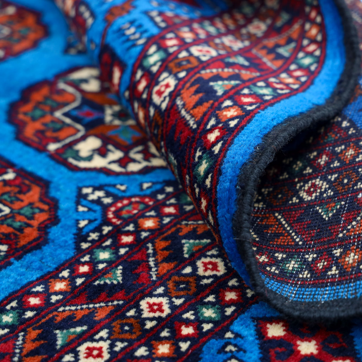 Ahhalgul Rug - 7'9" x 5'9" (ft)