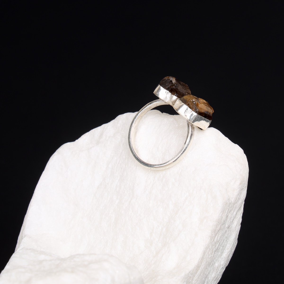 Yellow Scapular Stone Ring | Silver Classic Ring