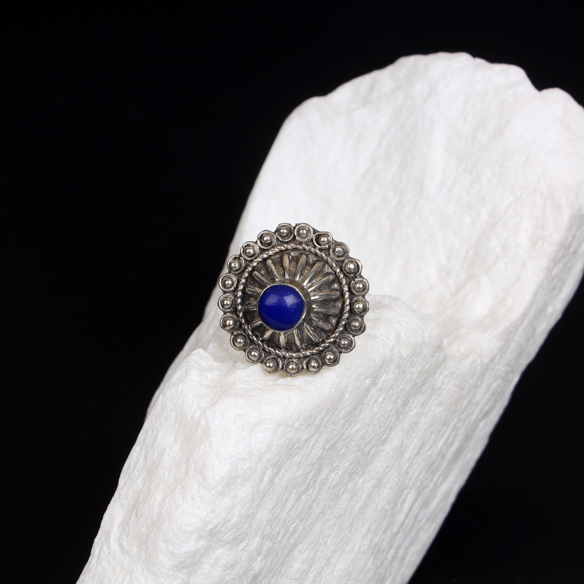 Lapis Lazuli Round Floral Style Ring | Bronze Classic Ring