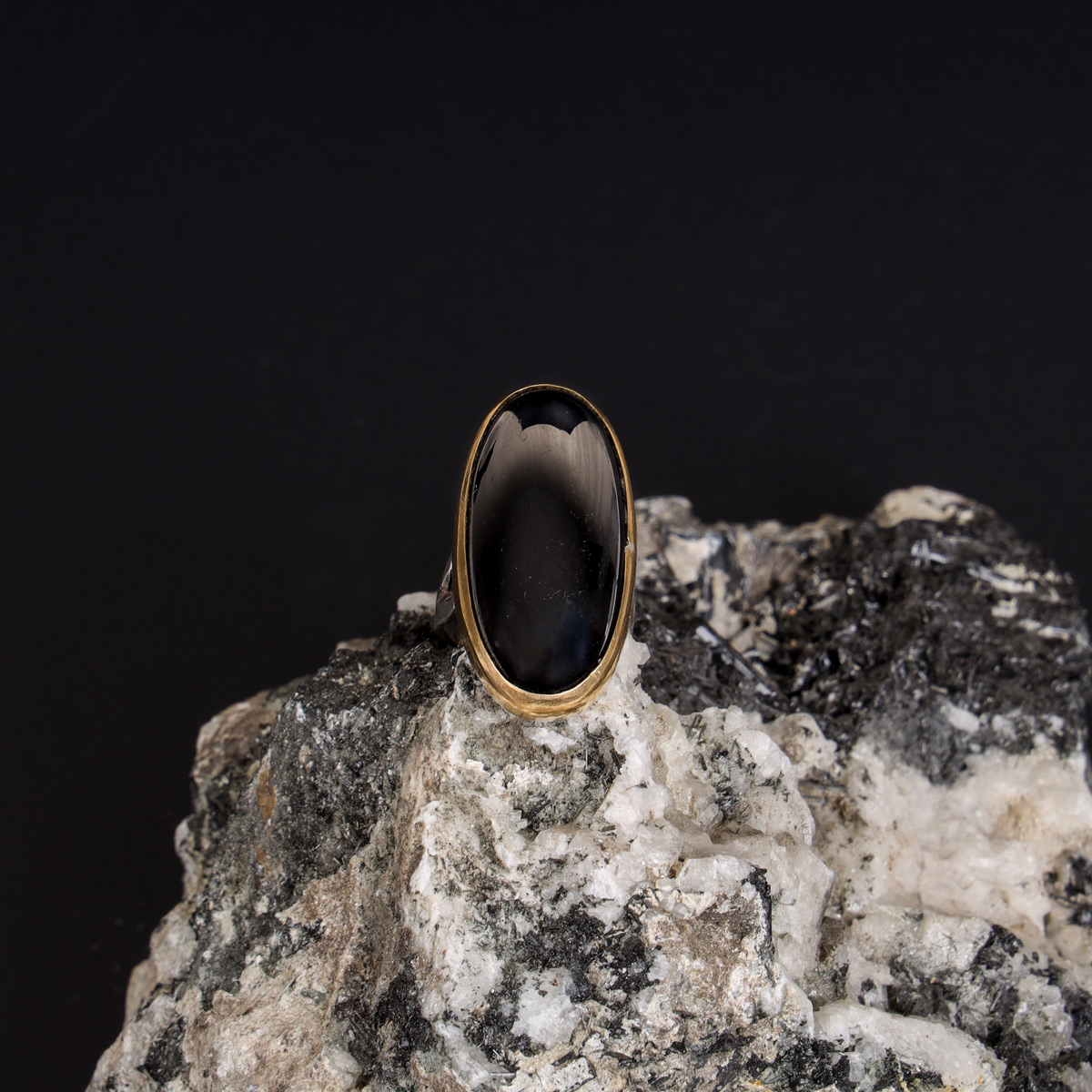 Black Hadeed Stone Oval Silver Ring | Bronze Classic Ring