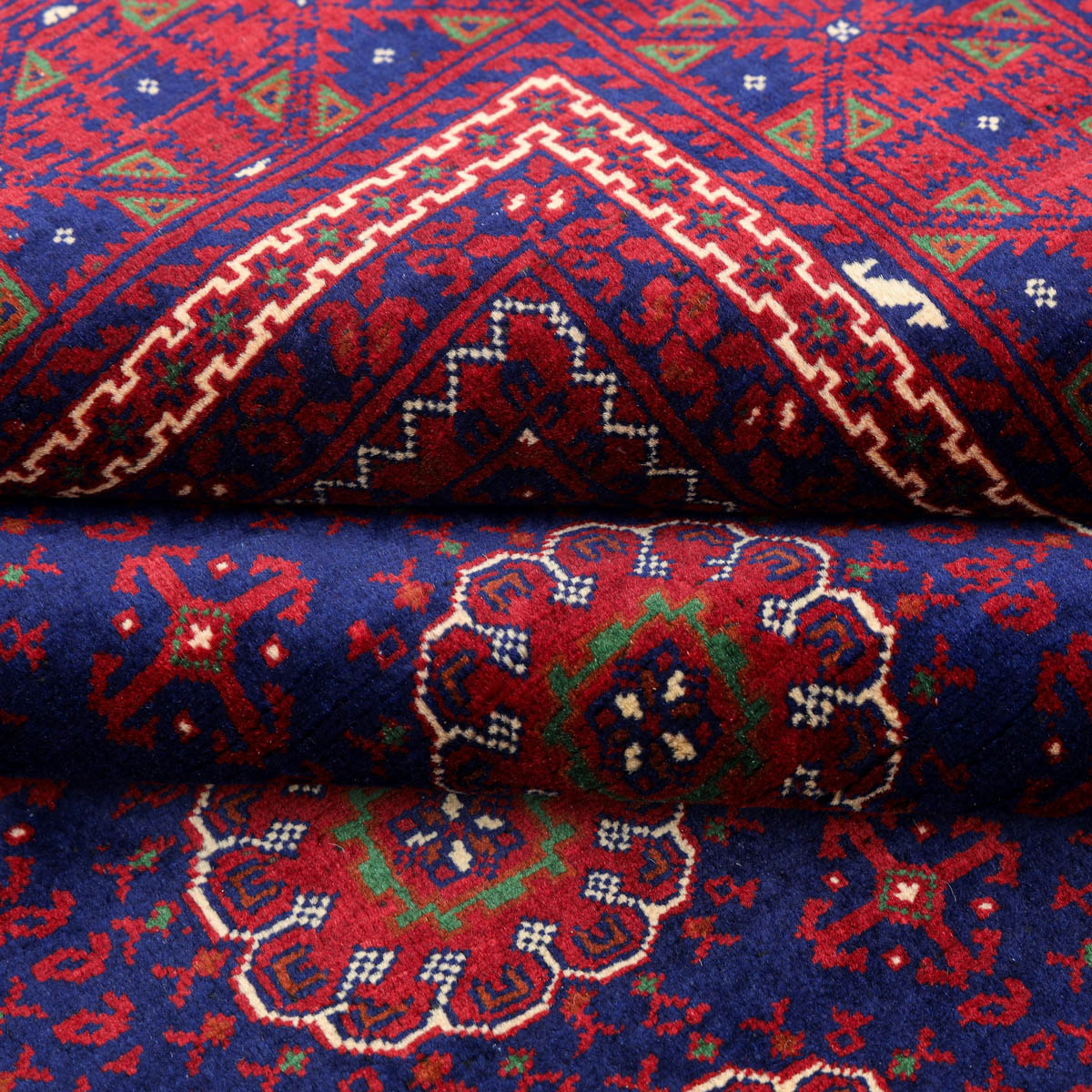 Patnoosgul Carpet 11'8 x 7'9(ft)