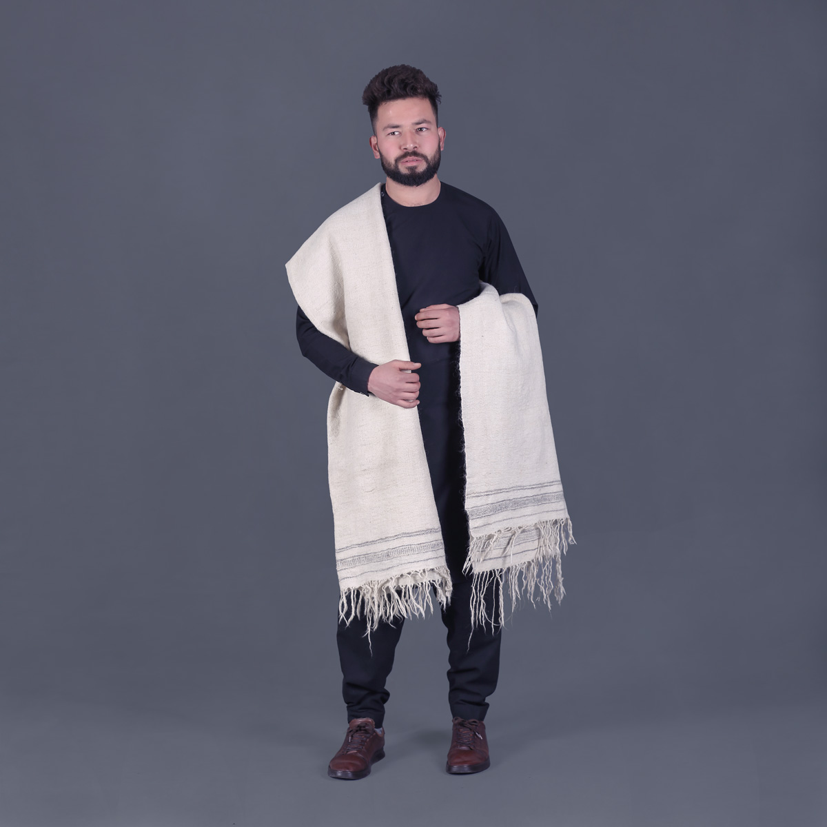 Nuristani Wool Patu