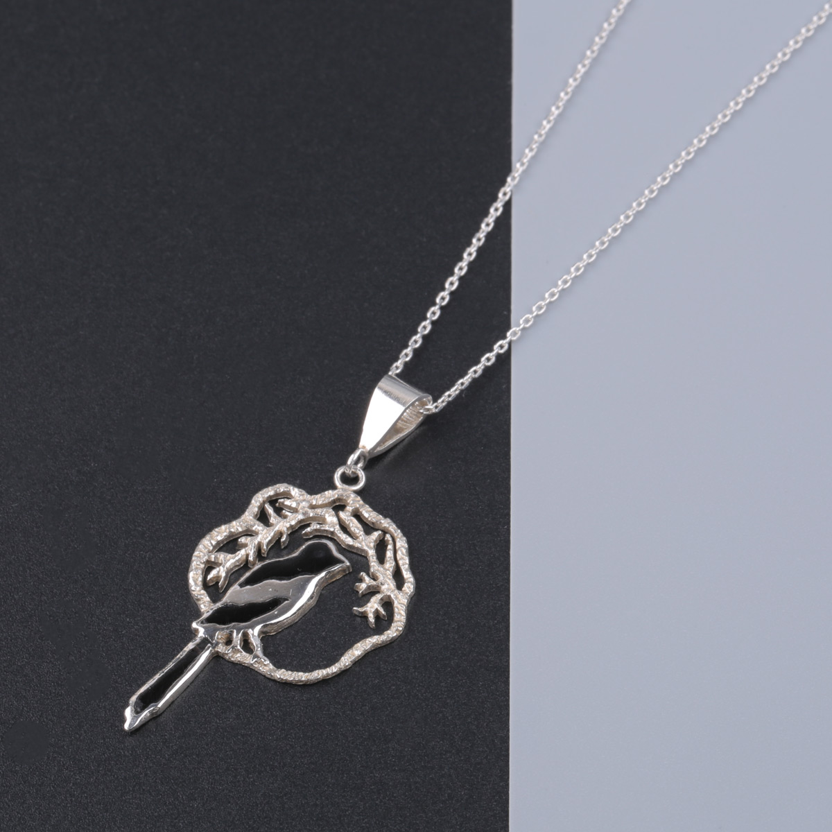 Carnelian Bird Design Necklace | Silver Pendant 