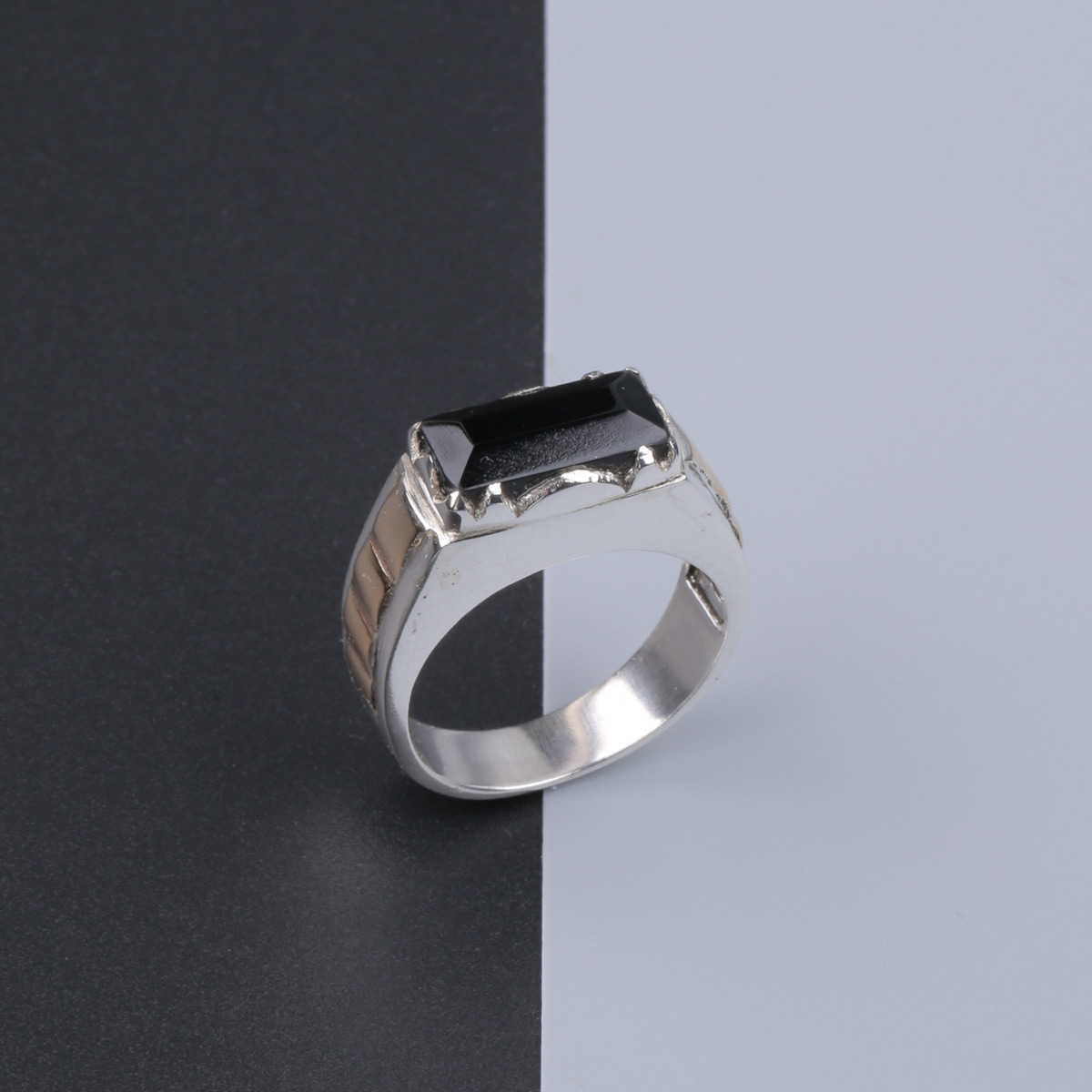 Black Carnelian Ring | Silver Flat Stone Ring