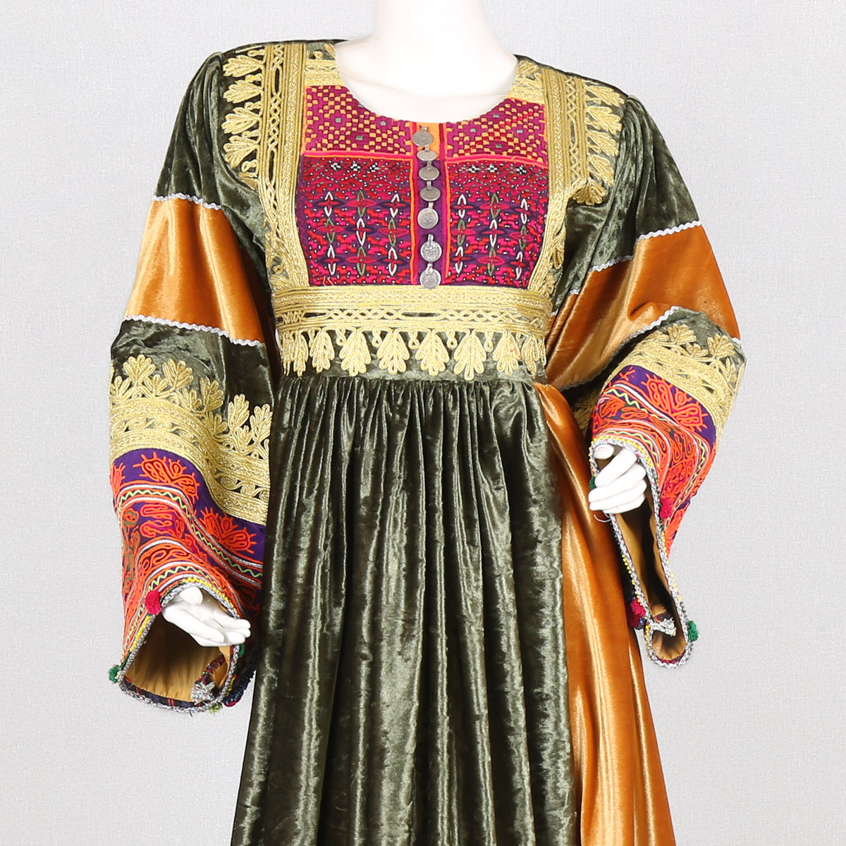 Balloon Sleeved Velvet Pleated Gand Afghani Dress