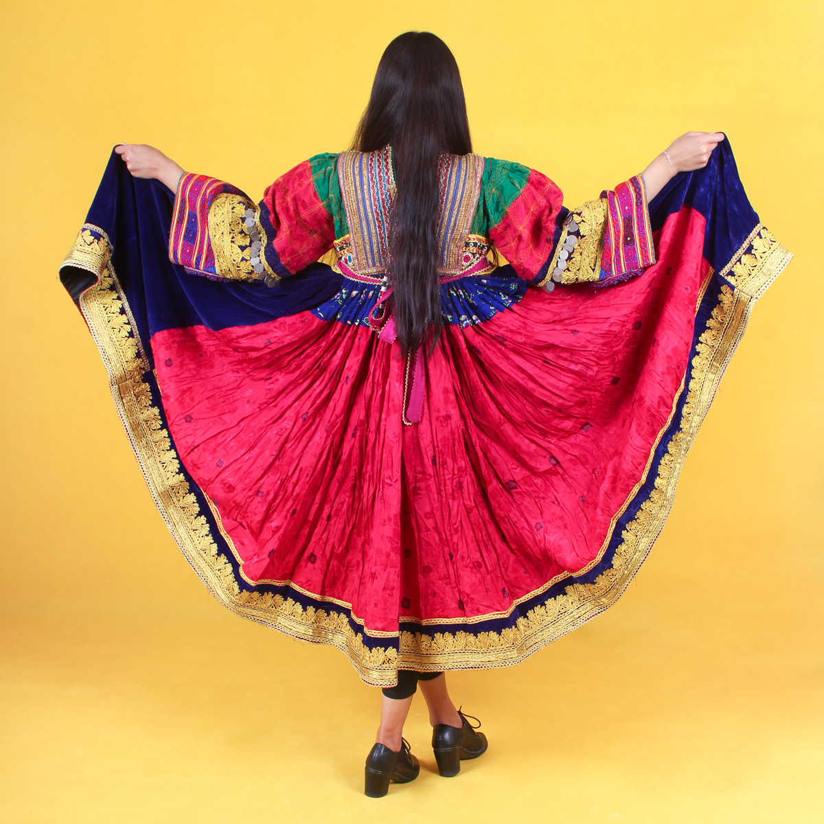 Women's Afghan Wedding Clothes | Purple Velvet Handmade Gande Afghani