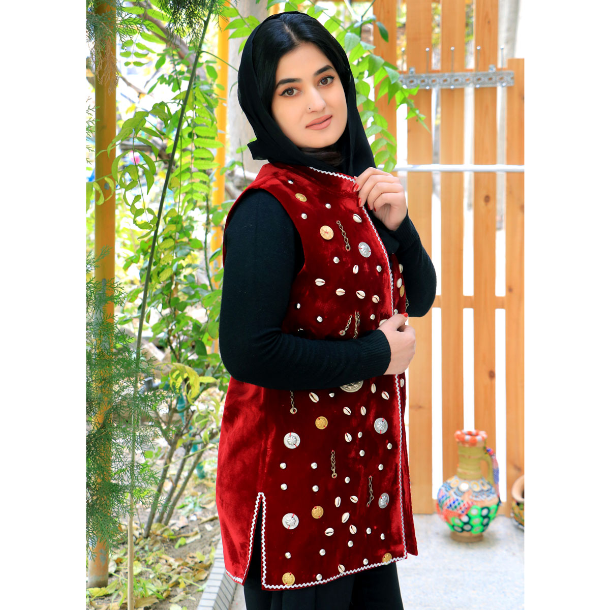 Red Bead Embroidered Coat | Sleeveless Velvet Short Coat