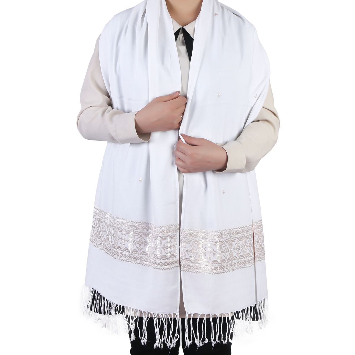 White Cotton Scarf With Hazaragi Embroidery