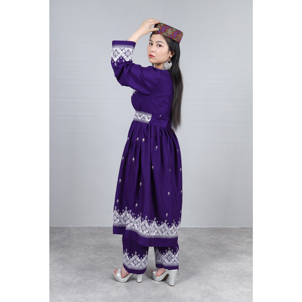 Purple Simple Hazaragi Embroidered Dress | Shaal Shari Dress With Jewelry & Hat