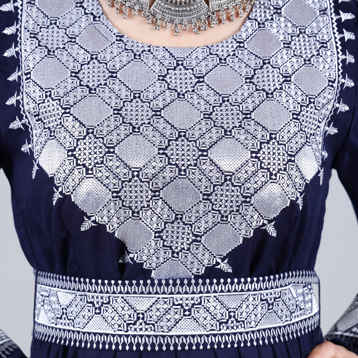 Navy Blue Hazaragi Embroidered Dress | Shaal Shari Dress With Jewelry & Hat
