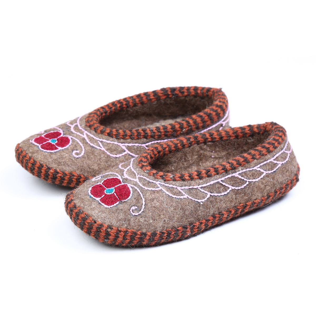Hand-Woven Shoe Pairs With Brown Borders | Barak Shoes