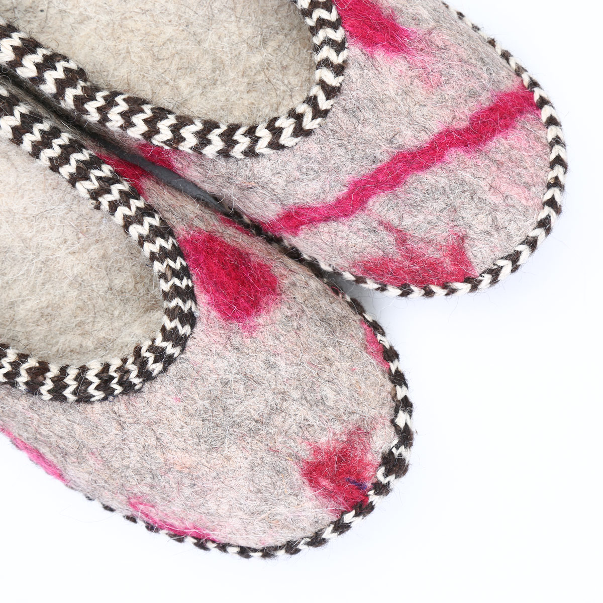 Handmade Wool Slippers – Embroidered Felted House Shoes – Cozy Indoor Slippers for Women