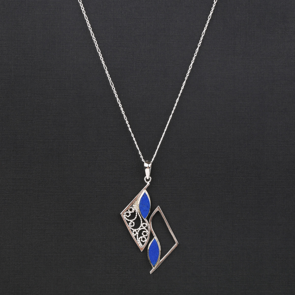 Antique Design Afghan Women Lapis Necklace